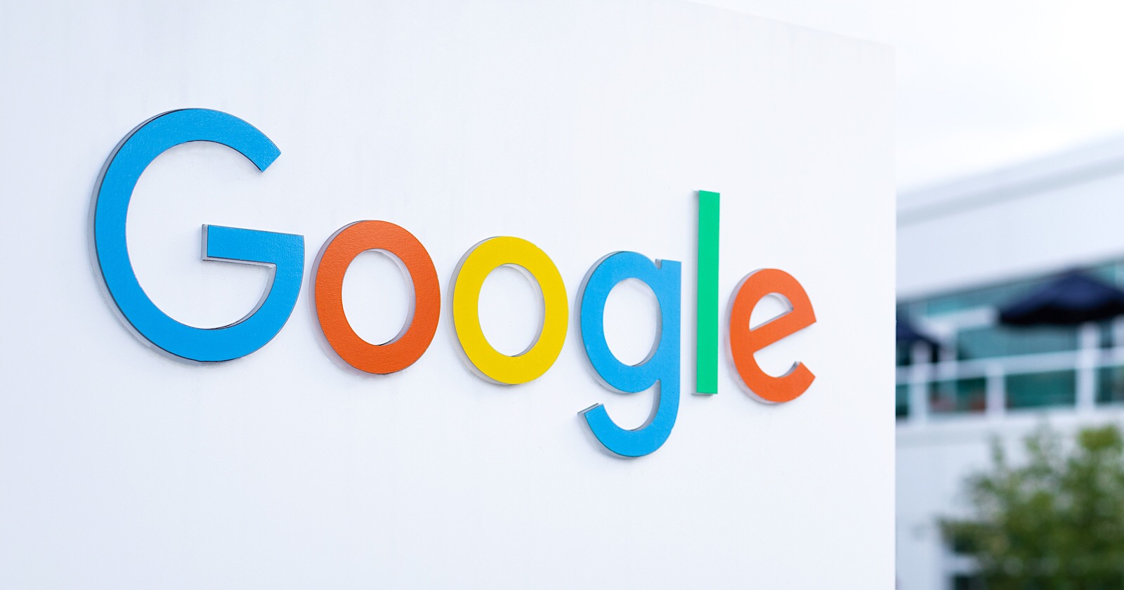 Google Makes Big Change to Nofollow, Introduces 2 New Link Attributes