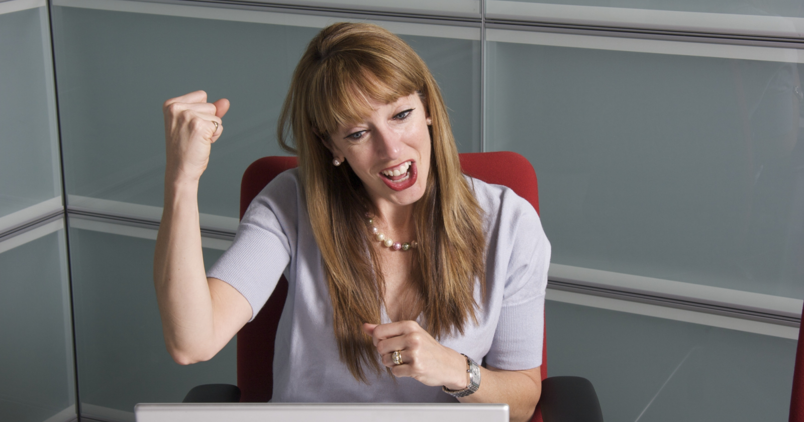 Features vs. Benefits: How to Hit Your Content Marketing Sweet Spot