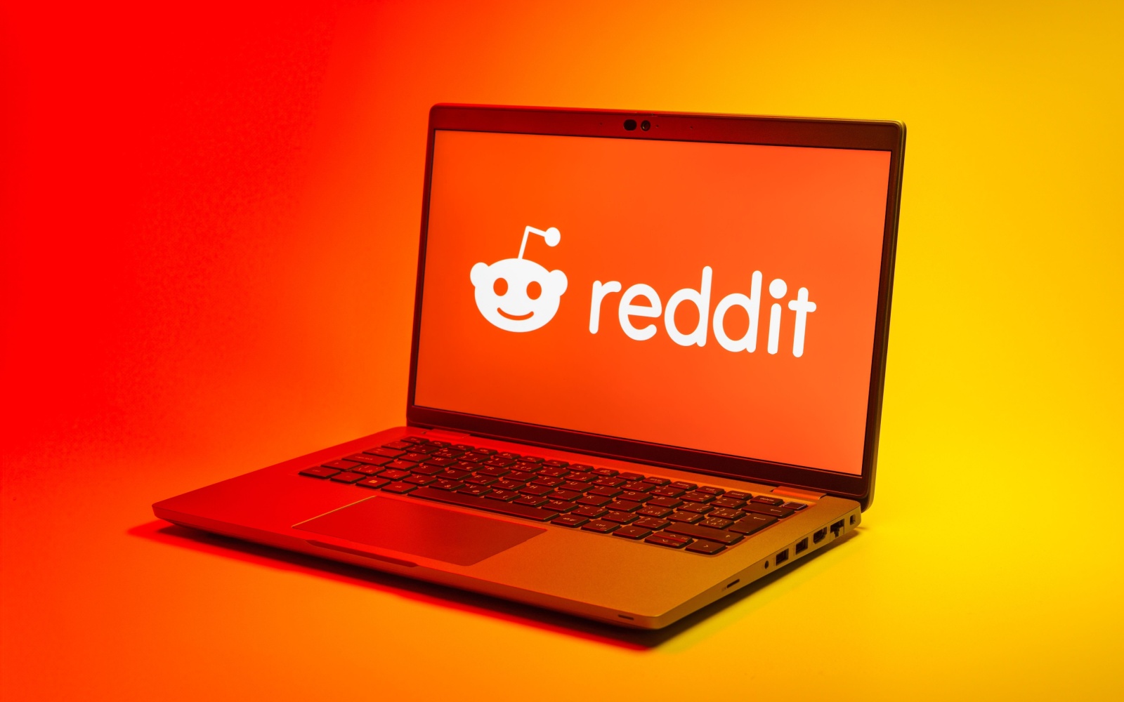 Reddit Introduces Faster Ad Setup and Pixel Integration